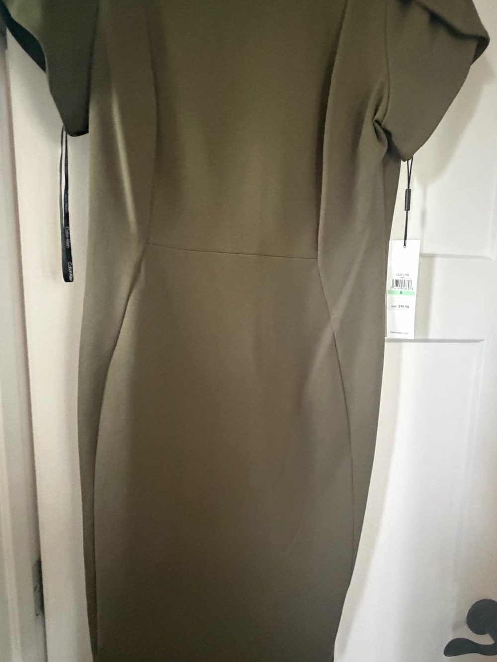 Women’s Olive Sheath Dress - Classic Work-to-Event Style